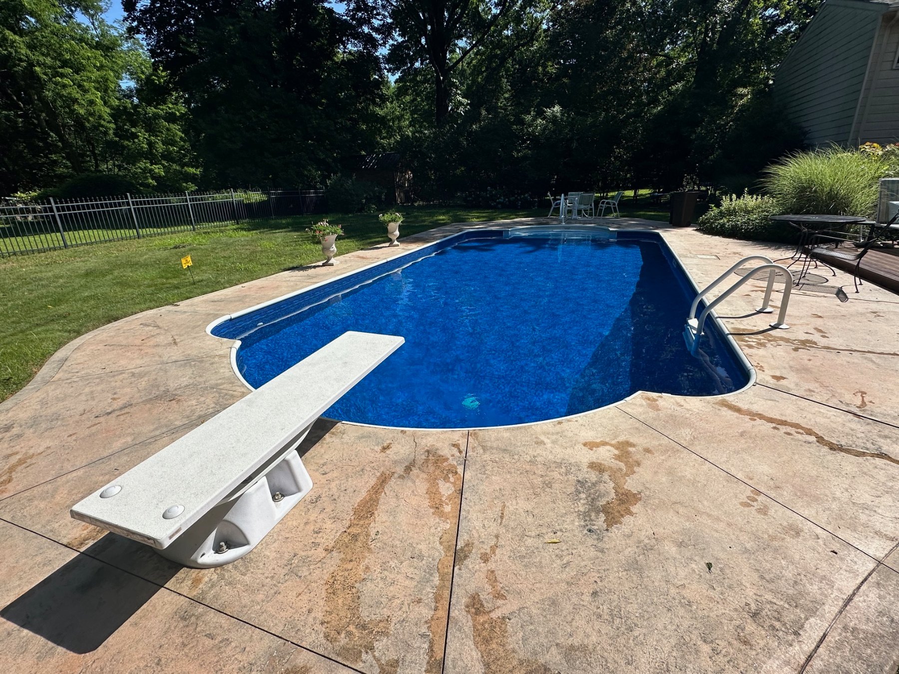 Chris the Pool Cleaner Pool Maintenance Plans